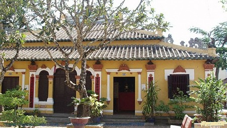 Cần Thơ 1 Ngày: Chợ Nổi Cái Răng – KDL Mỹ Khánh – Chùa Hoa – Chùa Khmer – Đình Bình Thủy – Vườn Cò Bằng Lăng