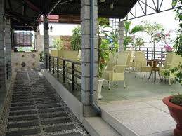 Khách sạn Hàm Luông