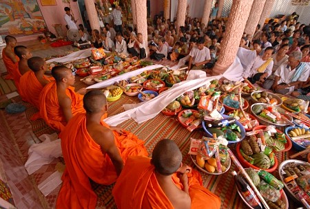 Lễ Cholchnam Thmay Lễ Cholchnam Thmay