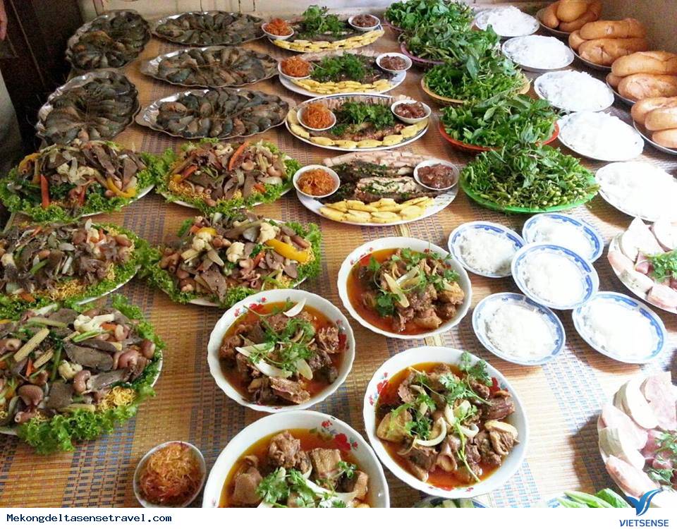 Về Miền Tây Ăn Đám Giỗ - Ảnh 2